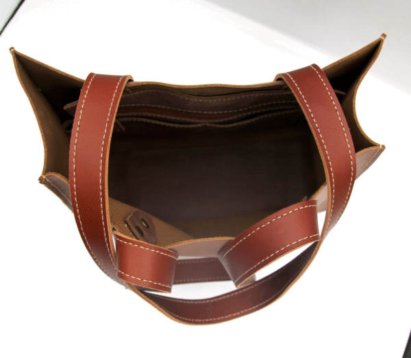 Cow Pull Up Leather Tot - TB_PU_S1